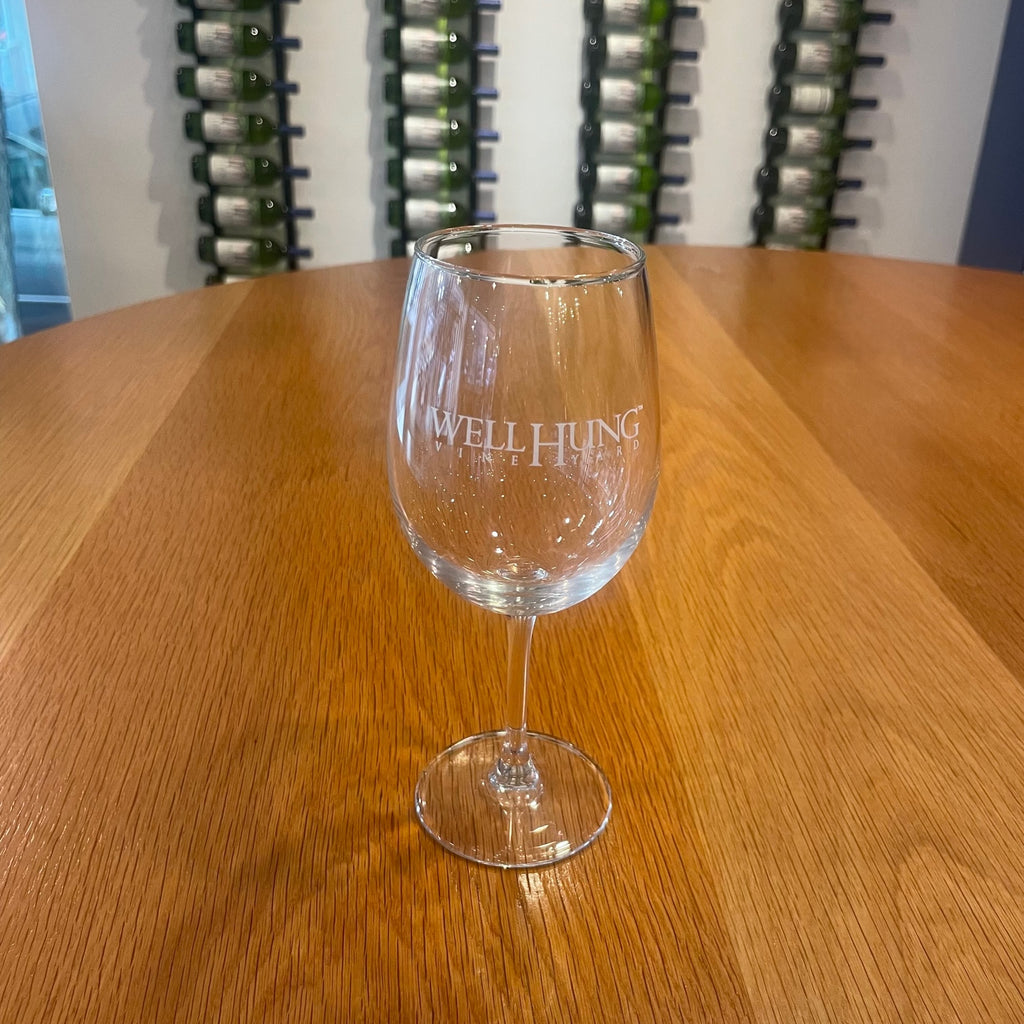 WellHung Vineyard Wine Glass